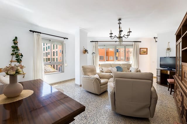 4 soveværelse Lejlighed til salg i Santa Catalina, Palma de Mallorca - € 399.000 (Ref: 9799450)