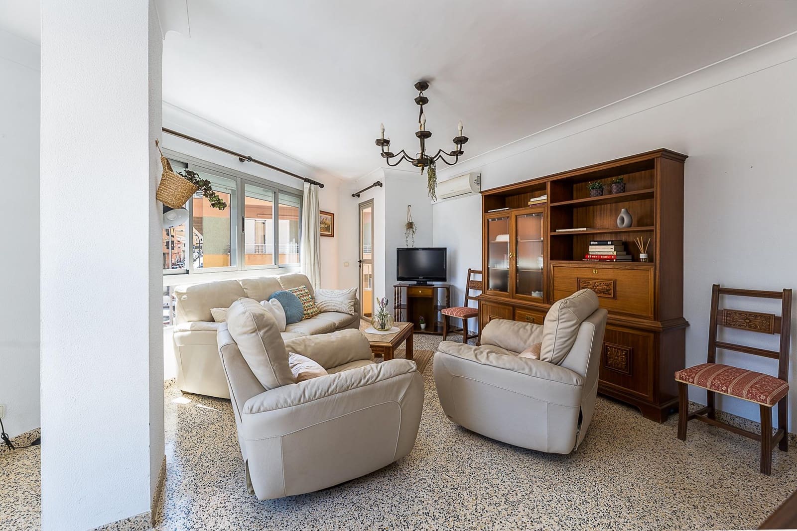 4 Zimmer Wohnung zu verkaufen in Palma de Mallorca - 399.000 € (Ref: 9799450)