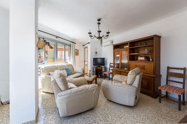 4 soveværelse Lejlighed til salg i Santa Catalina, Palma de Mallorca - € 399.000 (Ref: 9799450)