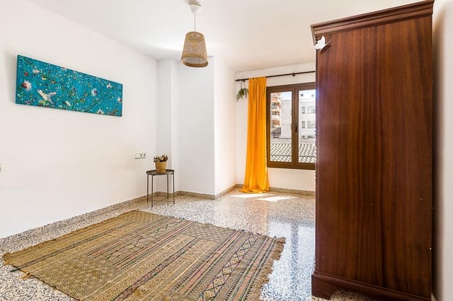 4 soveværelse Lejlighed til salg i Santa Catalina, Palma de Mallorca - € 399.000 (Ref: 9799450)