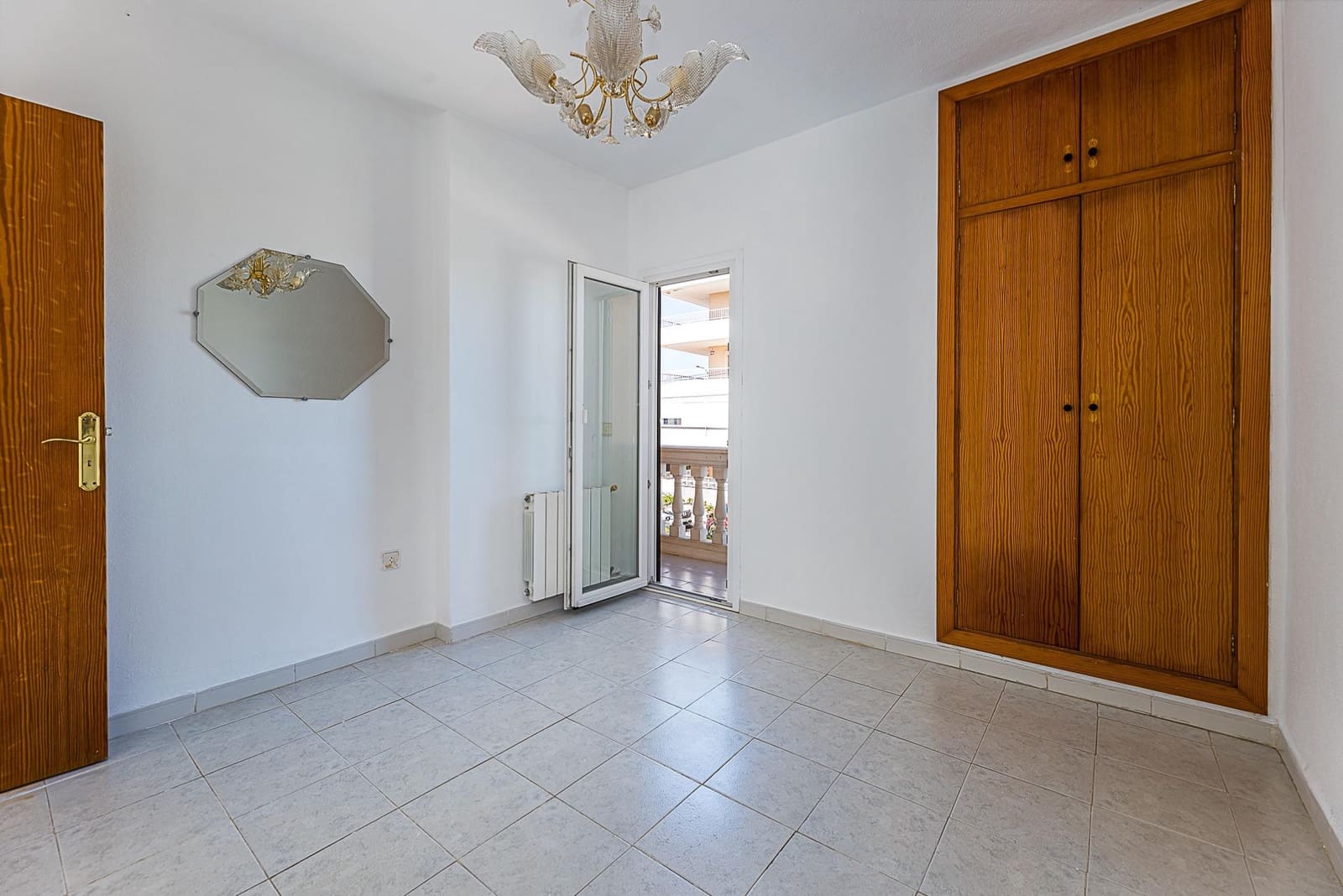 4 sypialnia Dom szeregowy na sprzedaż w Palma de Mallorca - 670 000 € (Ref: 9816025)