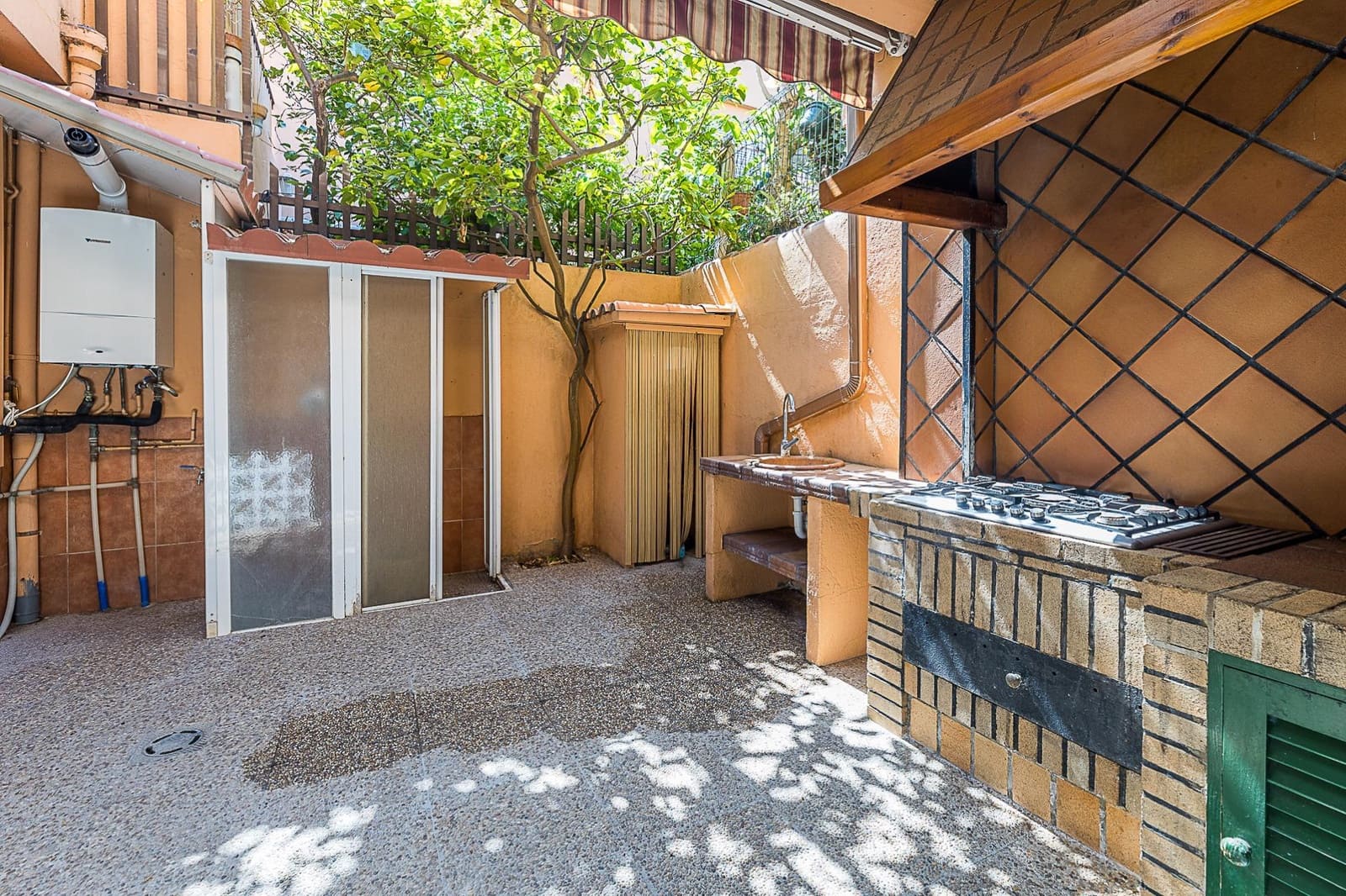 4 sypialnia Dom szeregowy na sprzedaż w Palma de Mallorca - 670 000 € (Ref: 9816025)
