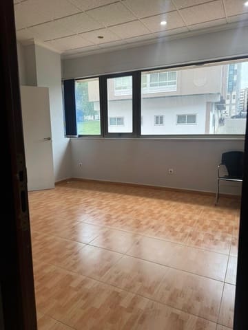 Kontor till salu i Vigo - 35 000 € (Ref: 9816026)