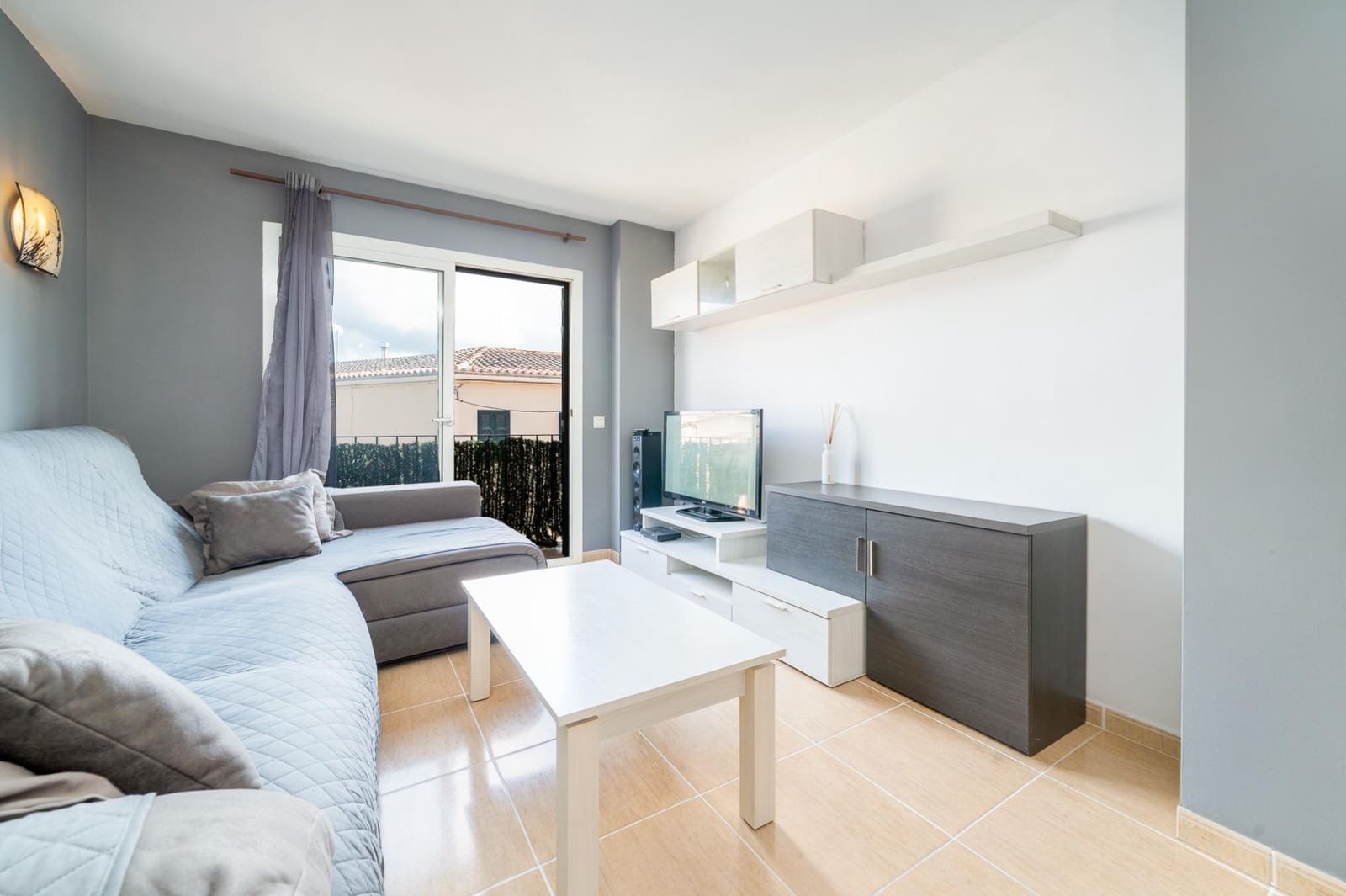 3 bedroom Flat for sale in Santa Maria del Cami - € 440,000 (Ref: 9833887)