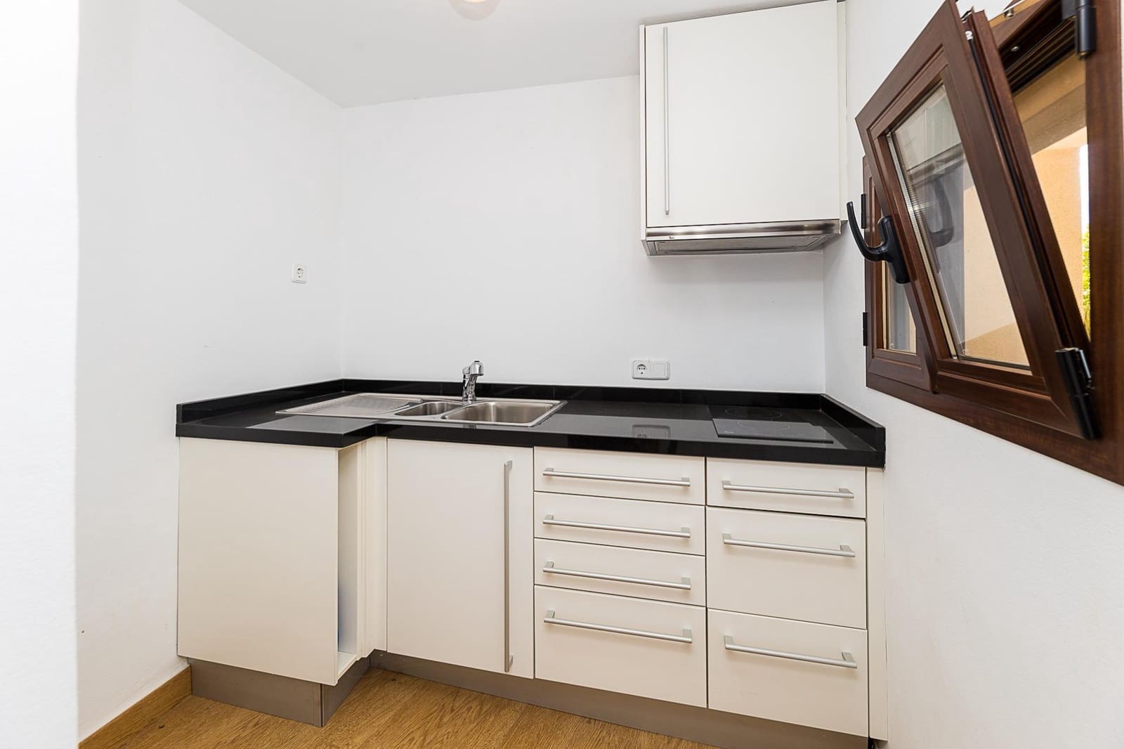 4 quarto Moradia para venda em Genova - 1 990 000 € (Ref: 9855660)
