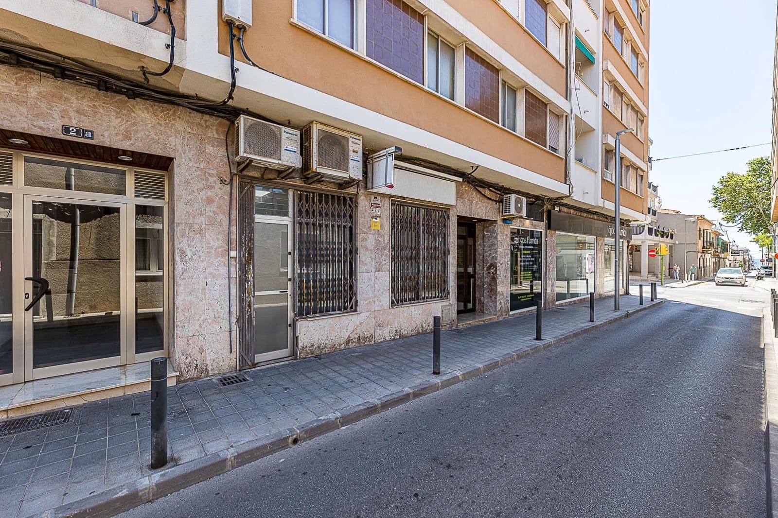 Commercieel te koop in Coll d'en Rabassa - € 160.000 (Ref: 9860266)