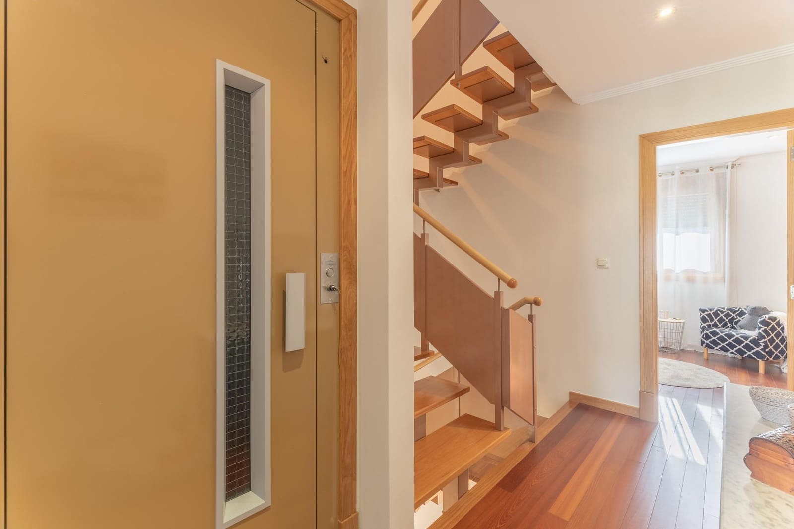 4 slaapkamer Rijtjeshuis te koop in Moana met garage - € 490.000 (Ref: 9862027)