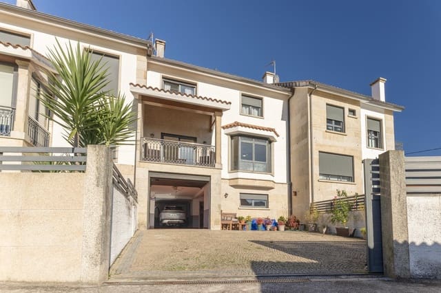 4 Zimmer Reihenhaus zu verkaufen in Moaña mit Garage - 490.000 € (Ref: 9862027)