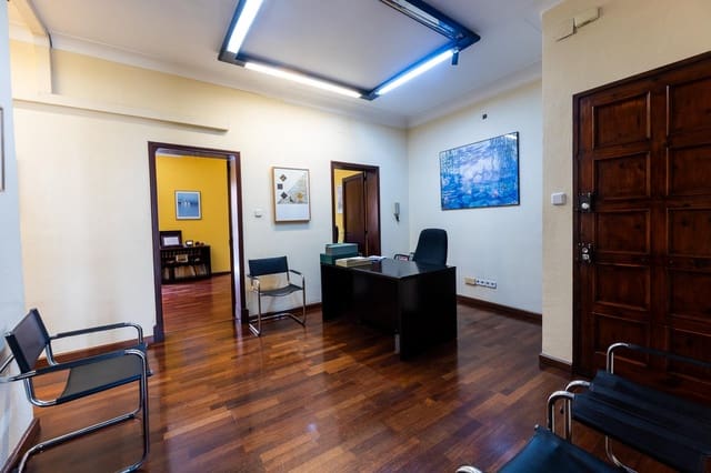 8 Zimmer Wohnung zu verkaufen in Centro, Palma de Mallorca - 1.100.000 € (Ref: 9911218)