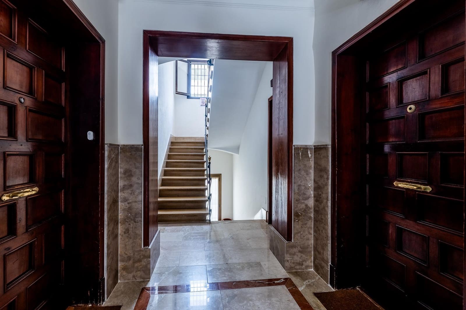 8 Zimmer Wohnung zu verkaufen in Palma de Mallorca - 1.100.000 € (Ref: 9911218)