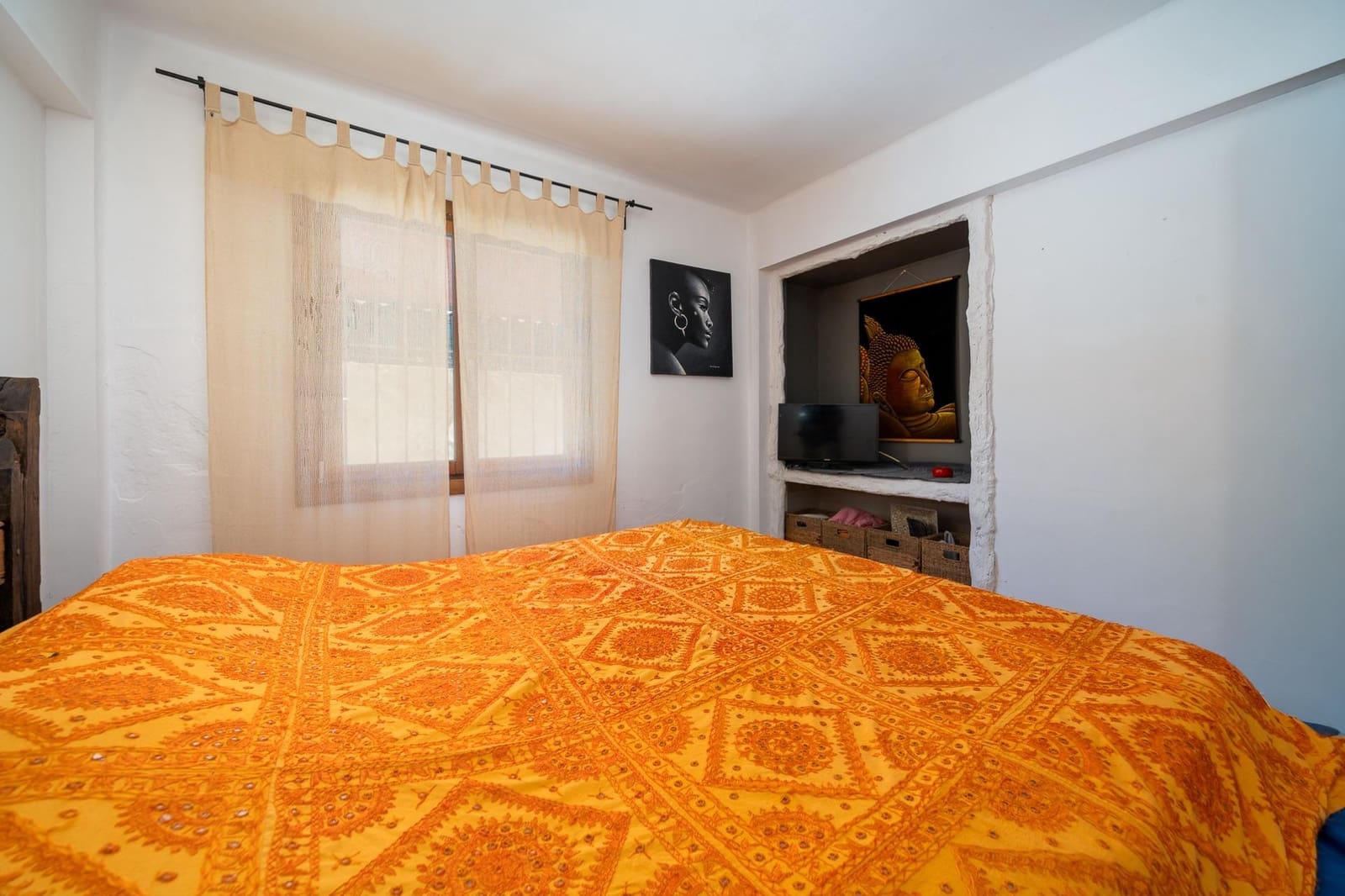 3 bedroom Apartment for sale in Coll d'en Rabassa - € 595,000 (Ref: 9913331)