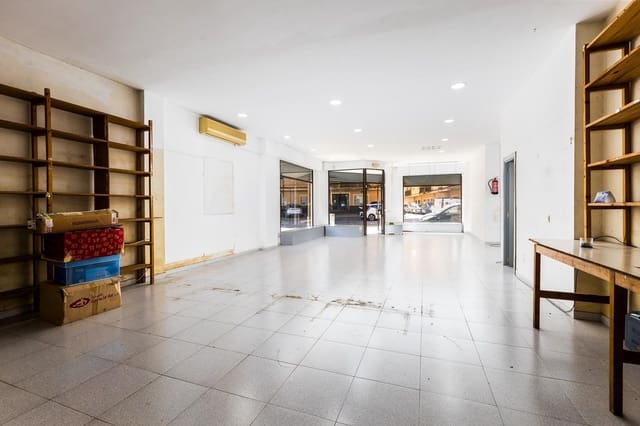 Kommersiell til salgs i Palma de Mallorca - € 195 000 (Ref: 9929543)