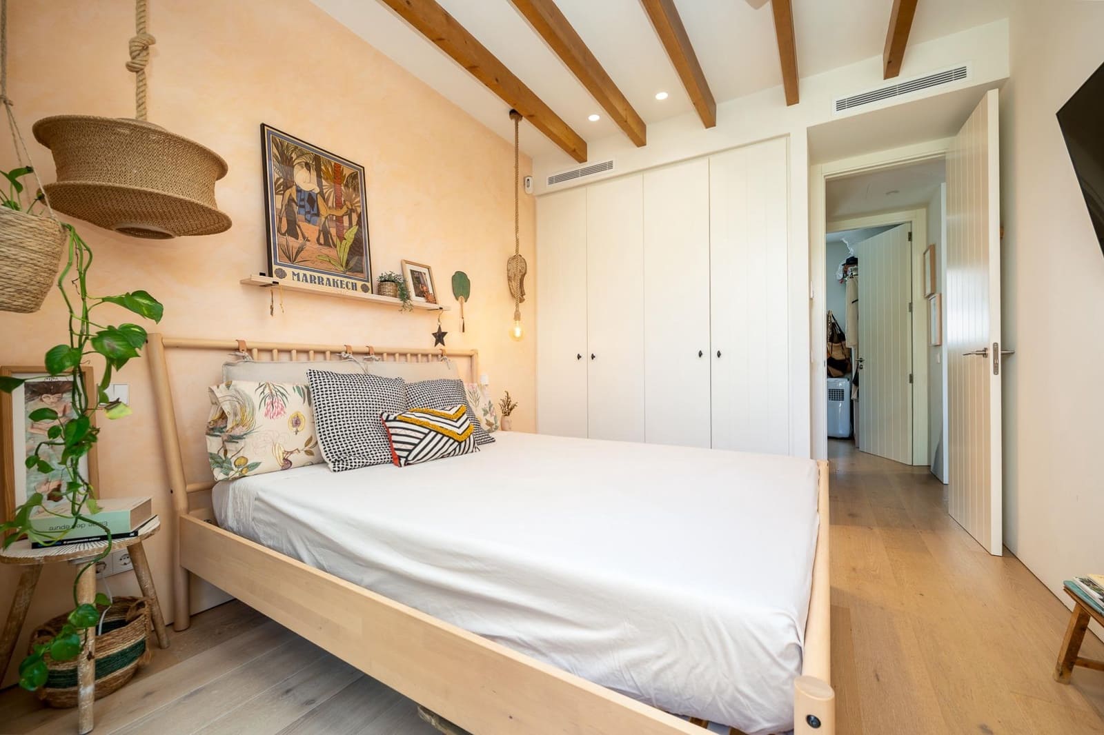 2 bedroom Apartment for sale in Palma de Mallorca with pool - € 530,000 (Ref: 9934371)