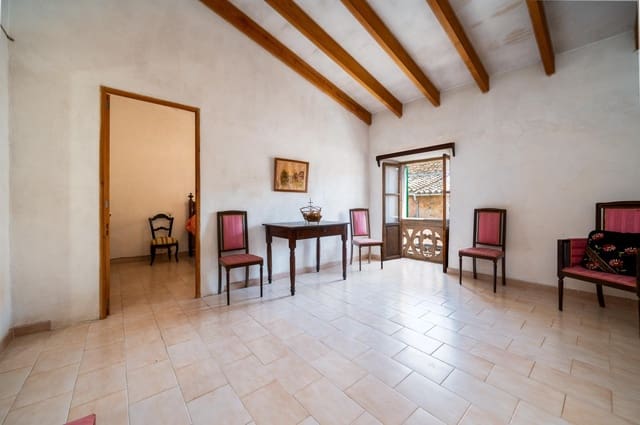 4 soveværelse Byhus til salg i Santa María del Camí med garage - € 750.000 (Ref: 9973493)