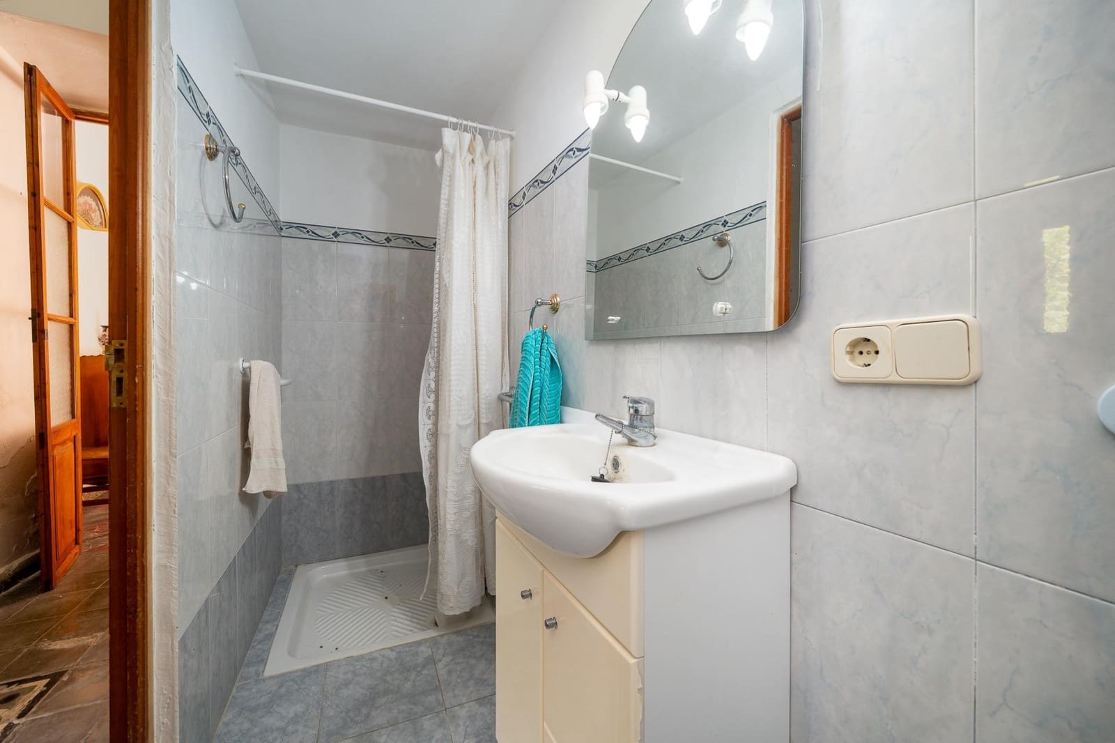 Casa de 4 habitaciones en Santa María del Camí en venta con garaje - 750.000 € (Ref: 9973493)
