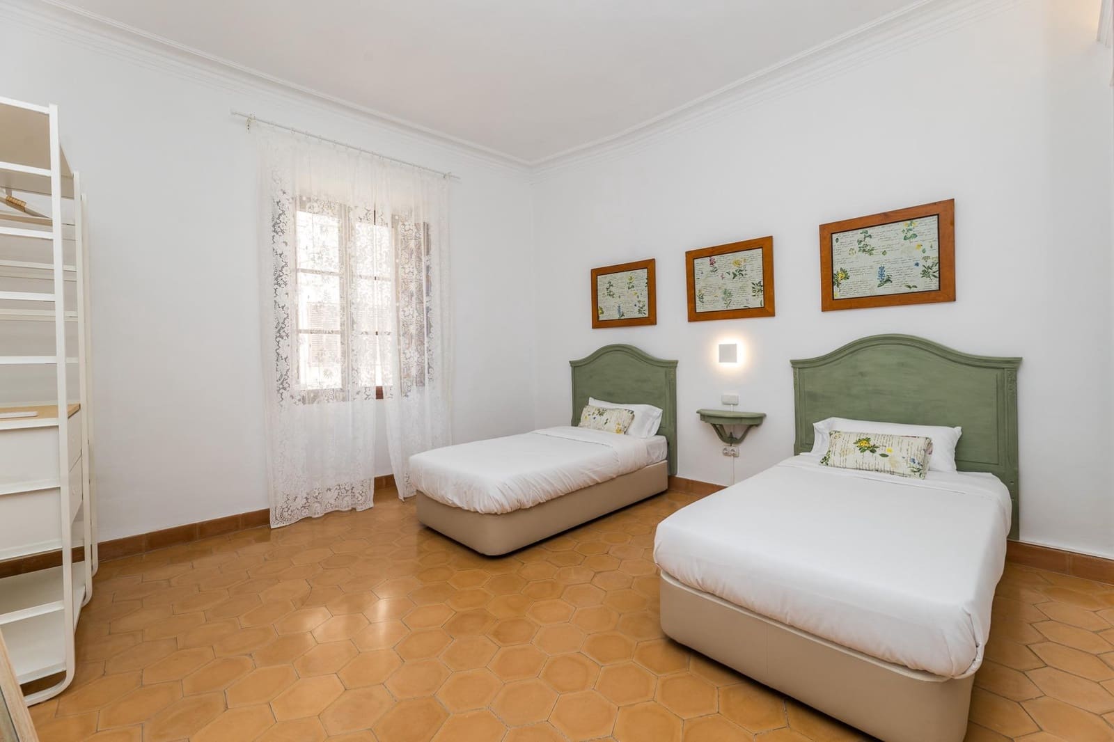 6 chambre Maison de Ville à vendre à Sant Joan - 1 390 000 € (Ref: 9994389)