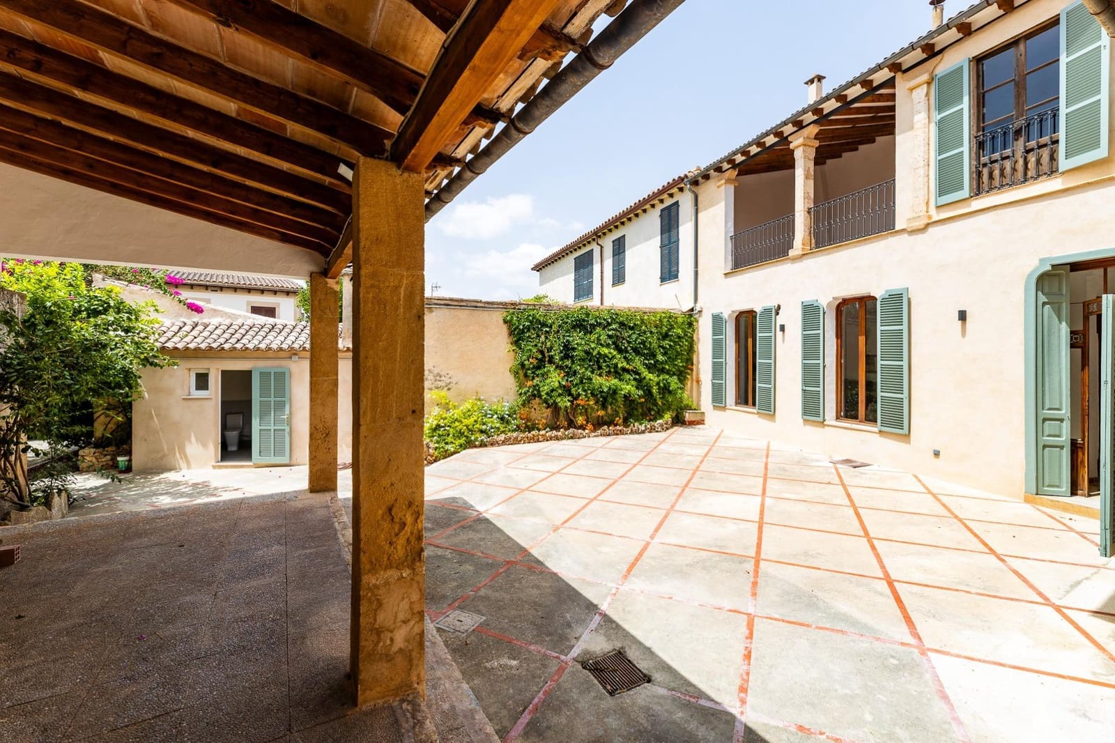 6 chambre Maison de Ville à vendre à Sant Joan - 1 390 000 € (Ref: 9994389)