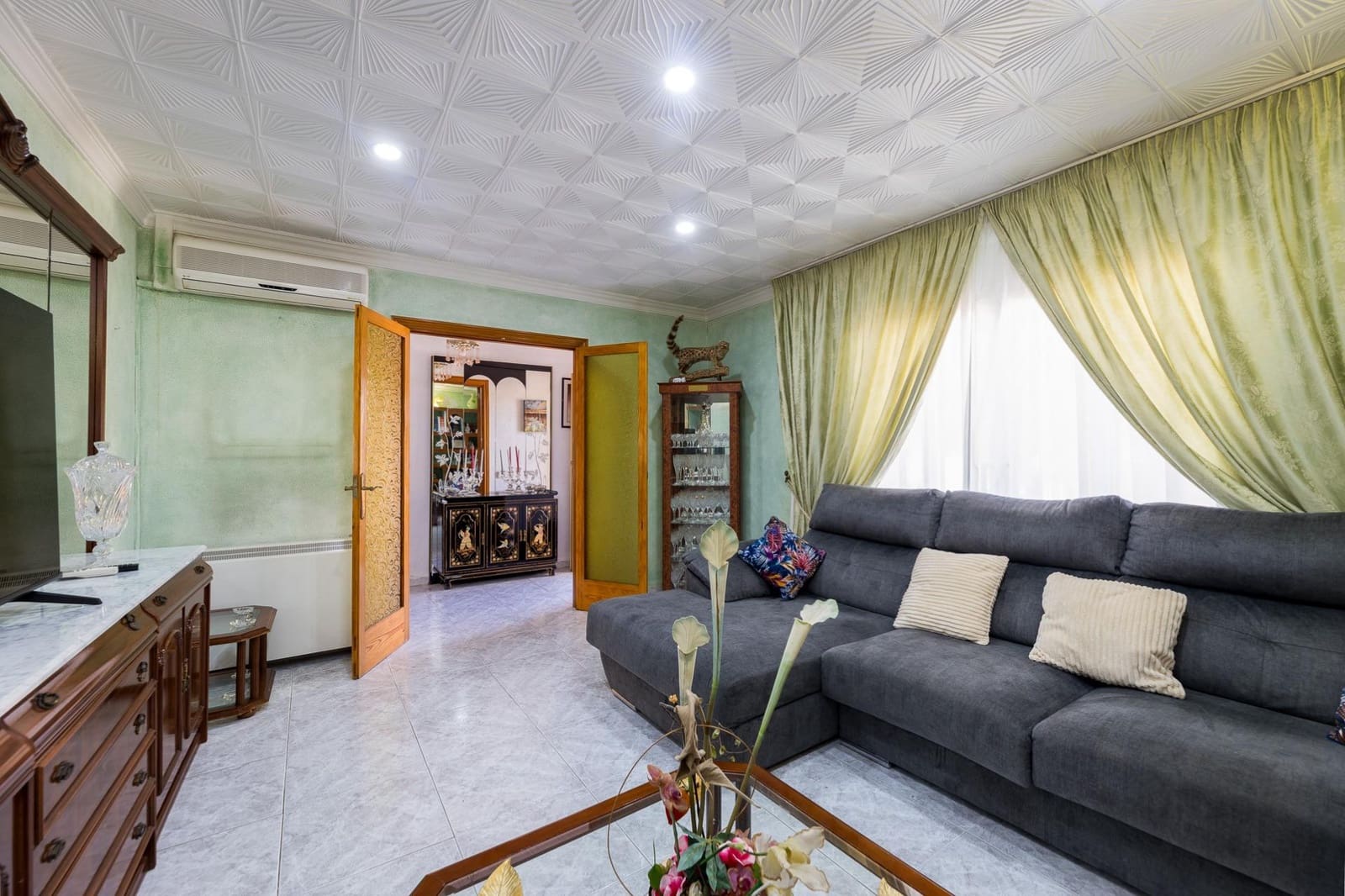 4 sypialnia Willa na sprzedaż w Llucmajor z basenem garażem - 630 000 € (Ref: 9994390)