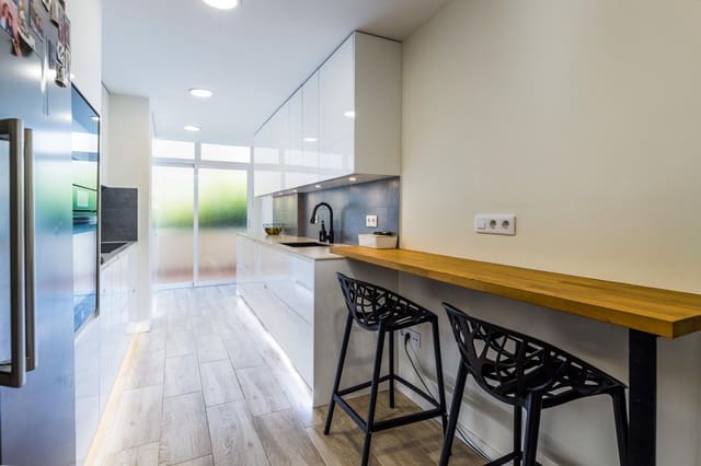 3 sypialnia Apartament na sprzedaż w Palma de Mallorca - 760 000 € (Ref: 9994391)