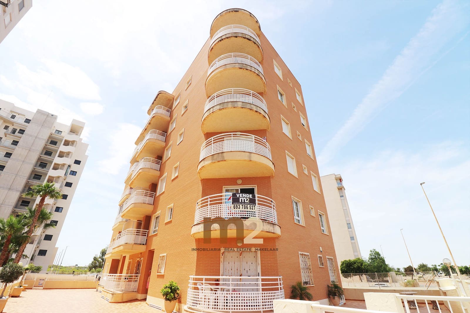 2 soveværelse Lejlighed til salg i Guardamar del Segura med swimmingpool garage - € 164.000 (Ref: 10012216)