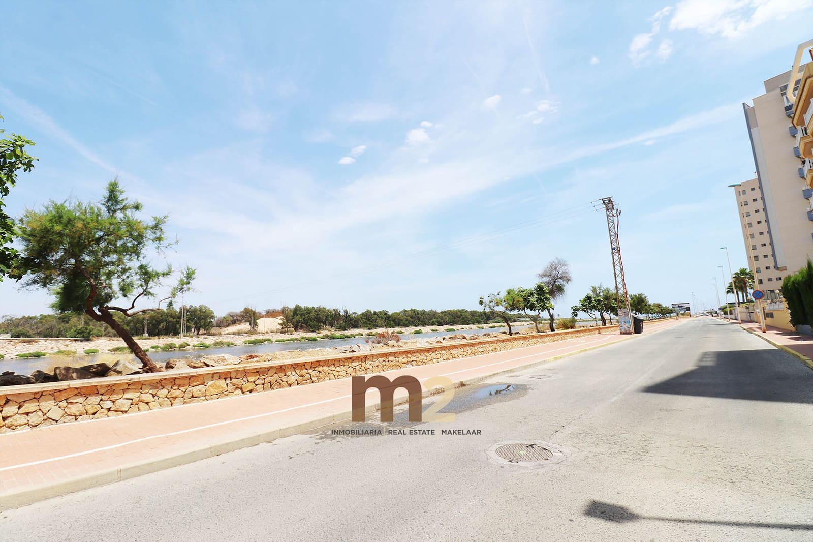 2 soveværelse Lejlighed til salg i Guardamar del Segura med swimmingpool garage - € 164.000 (Ref: 10012216)