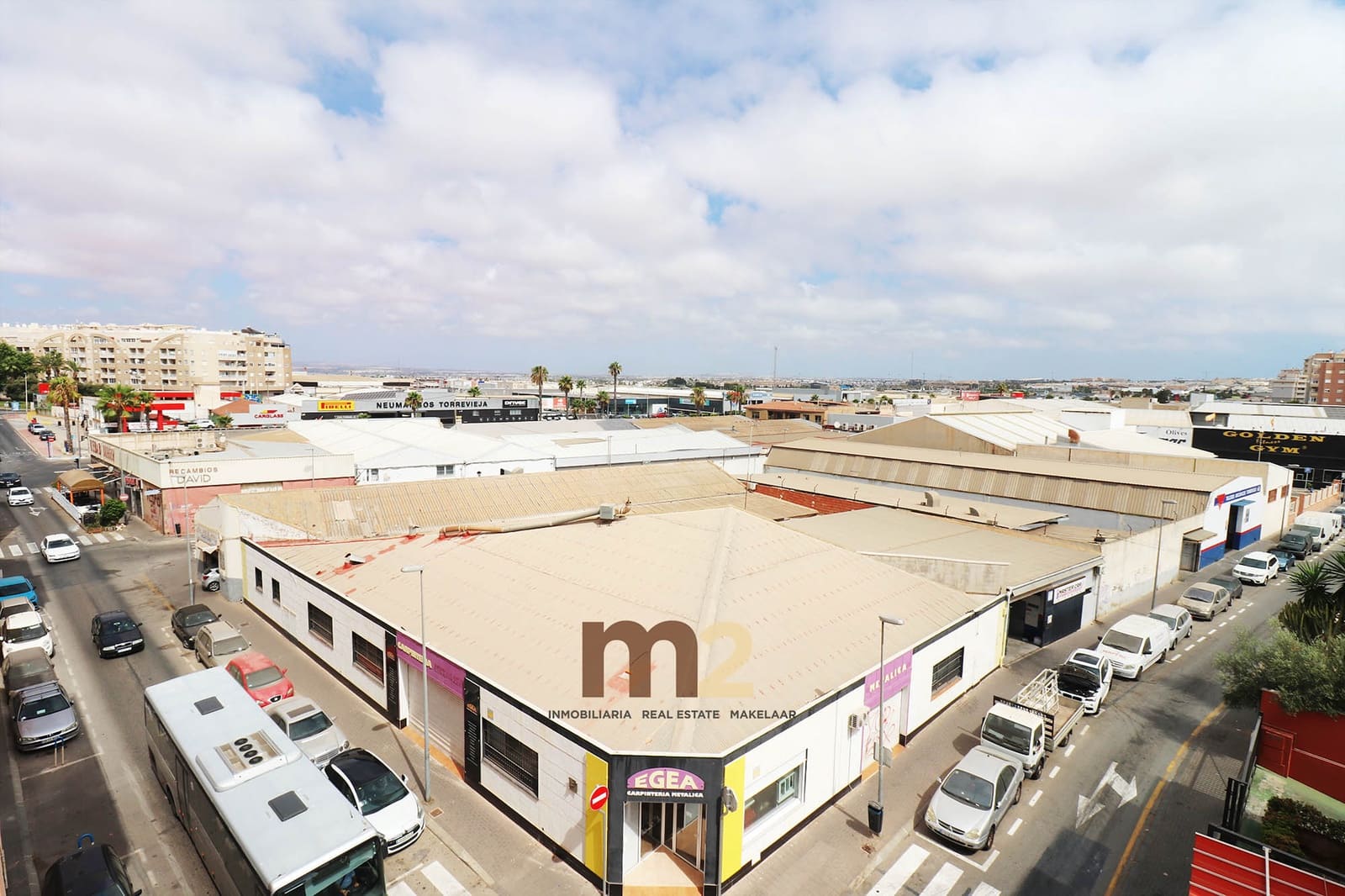 2 soveværelse Lejlighed til salg i Torrevieja med swimmingpool - € 139.000 (Ref: 10012343)