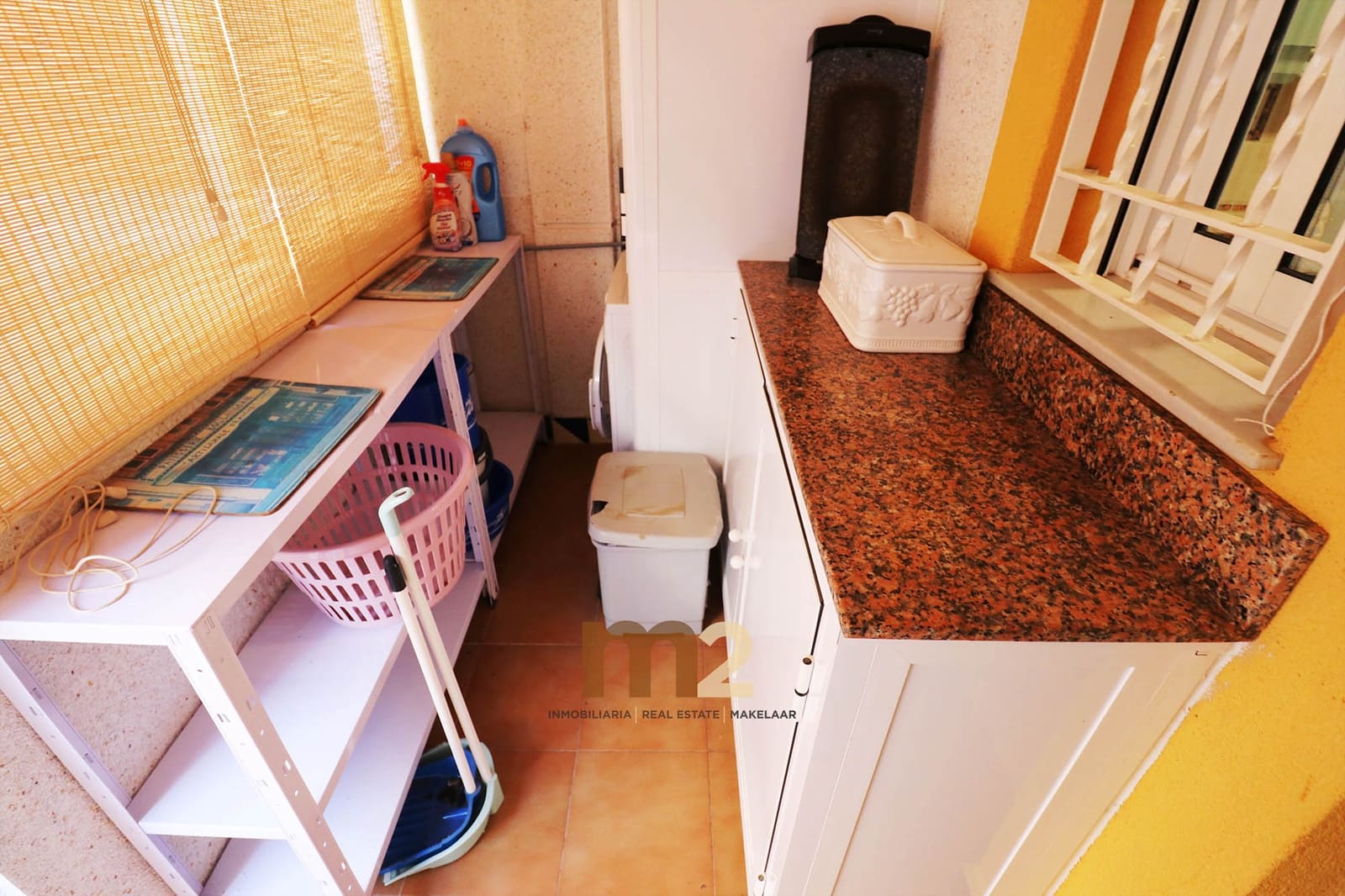 2 makuuhuone Bungalow myytävänä paikassa Guardamar del Segura mukana uima-altaan 
autotalli - 154 900 € (Ref: 10014818)