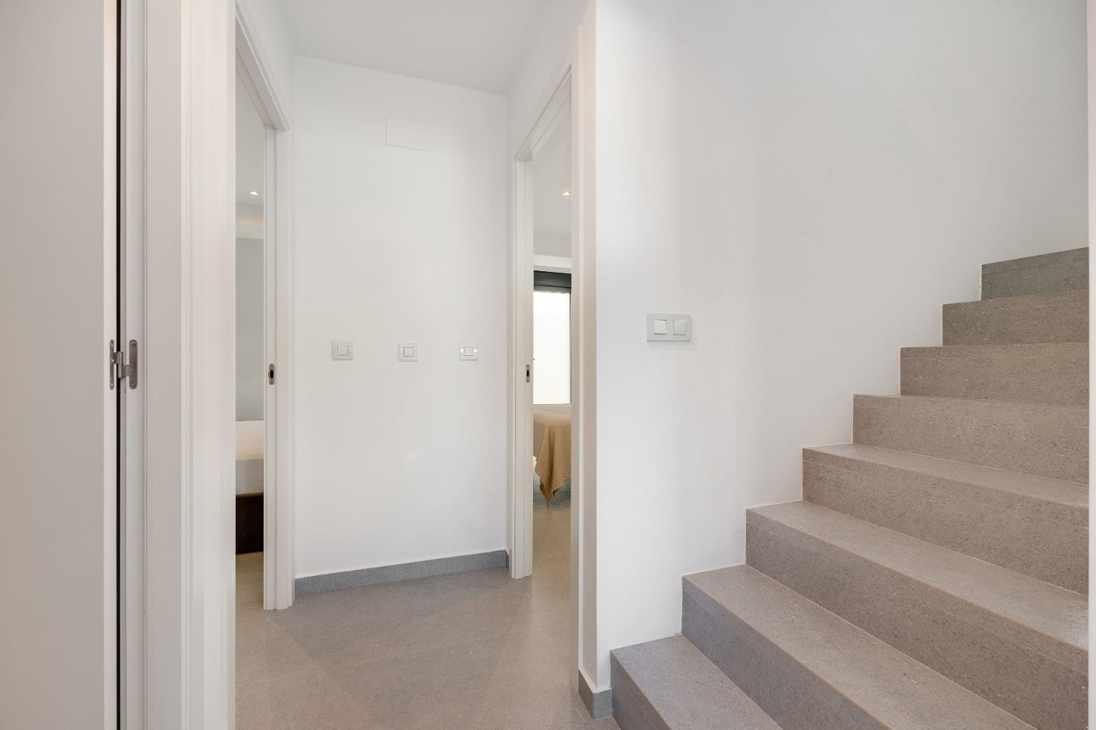 4 chambre Appartement à vendre à Guardamar del Segura avec piscine garage - 390 000 € (Ref: 10035661)