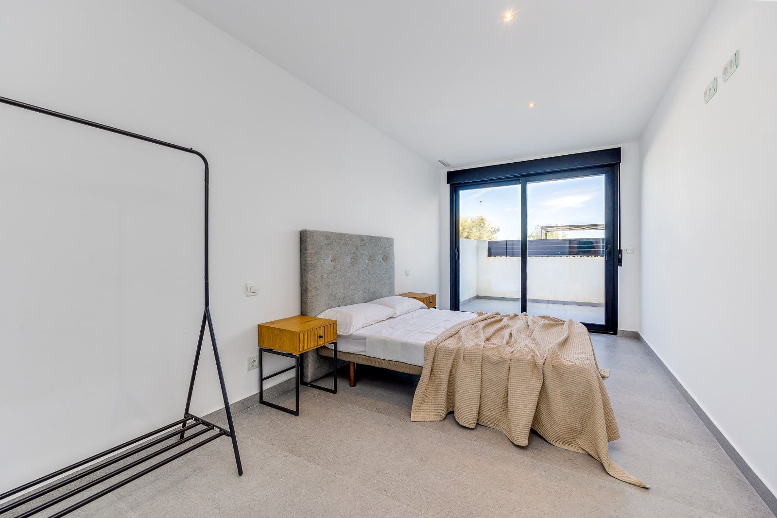 4 chambre Appartement à vendre à Guardamar del Segura avec piscine garage - 390 000 € (Ref: 10035661)