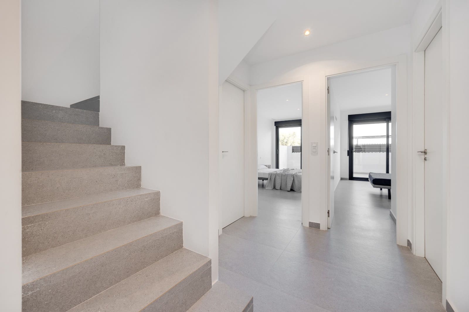4 chambre Appartement à vendre à Guardamar del Segura avec piscine garage - 390 000 € (Ref: 10035661)