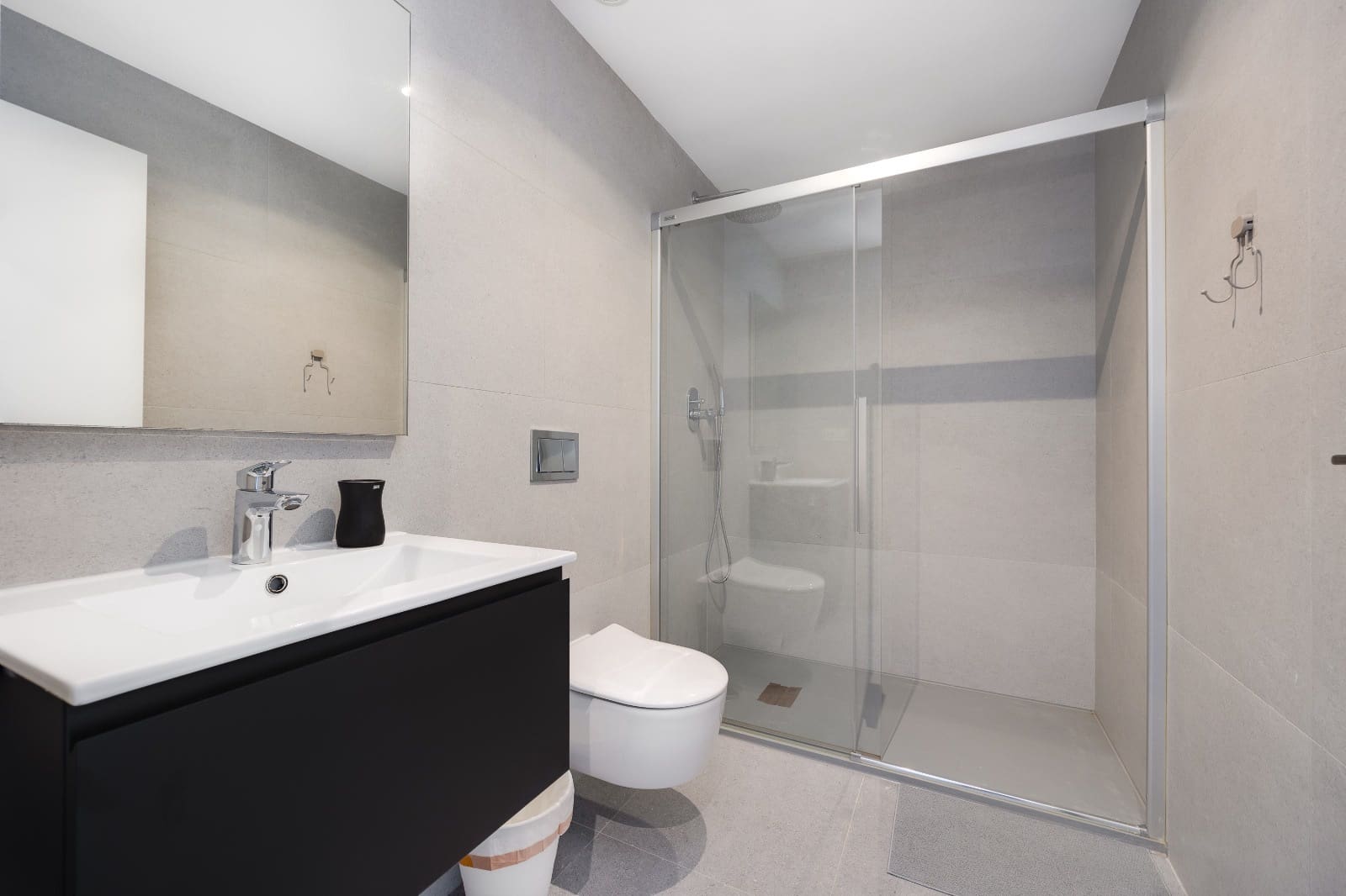 4 chambre Appartement à vendre à Guardamar del Segura avec piscine garage - 390 000 € (Ref: 10035661)
