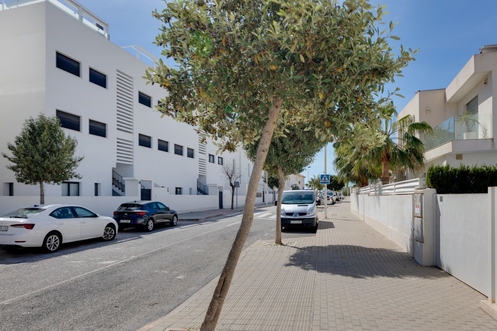 4 chambre Appartement à vendre à Guardamar del Segura avec piscine garage - 390 000 € (Ref: 10035661)