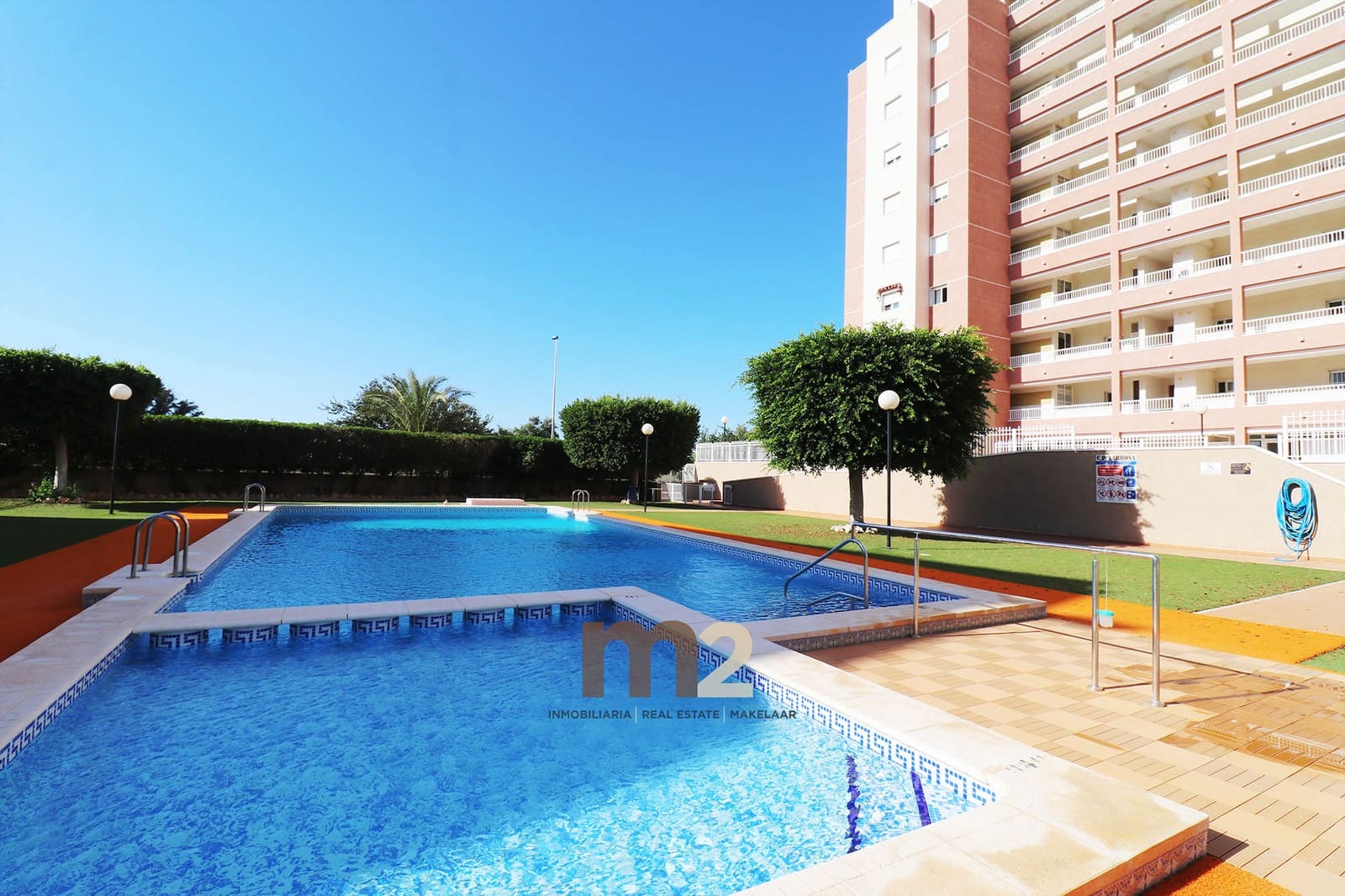 1 sovrum Lägenhet till salu i Guardamar del Segura med pool - 167 900 € (Ref: 10057203)