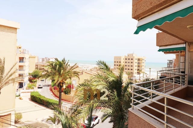 Apartamento de 3 habitaciones en Guardamar Playa, Guardamar del Segura en alquiler - 800 € (Ref: 10057590)