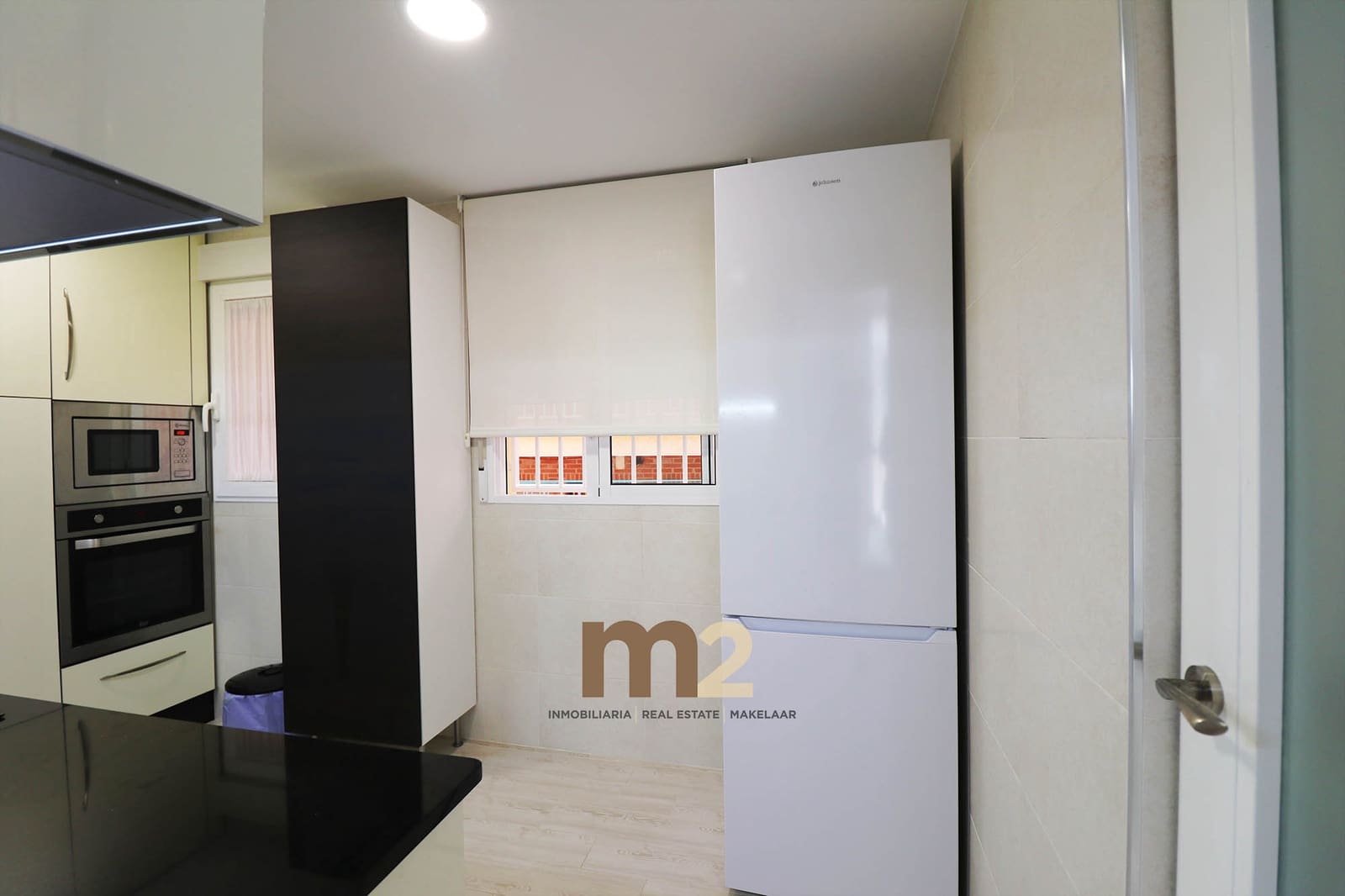 2 bedroom Apartment for rent in Guardamar del Segura with garage - € 900 (Ref: 10076990)