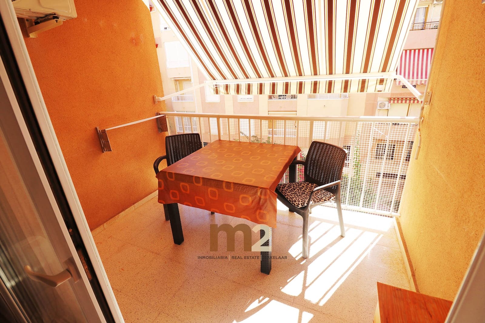 2 slaapkamer Appartement te huur in Guardamar del Segura met garage - € 750 (Ref: 10079958)