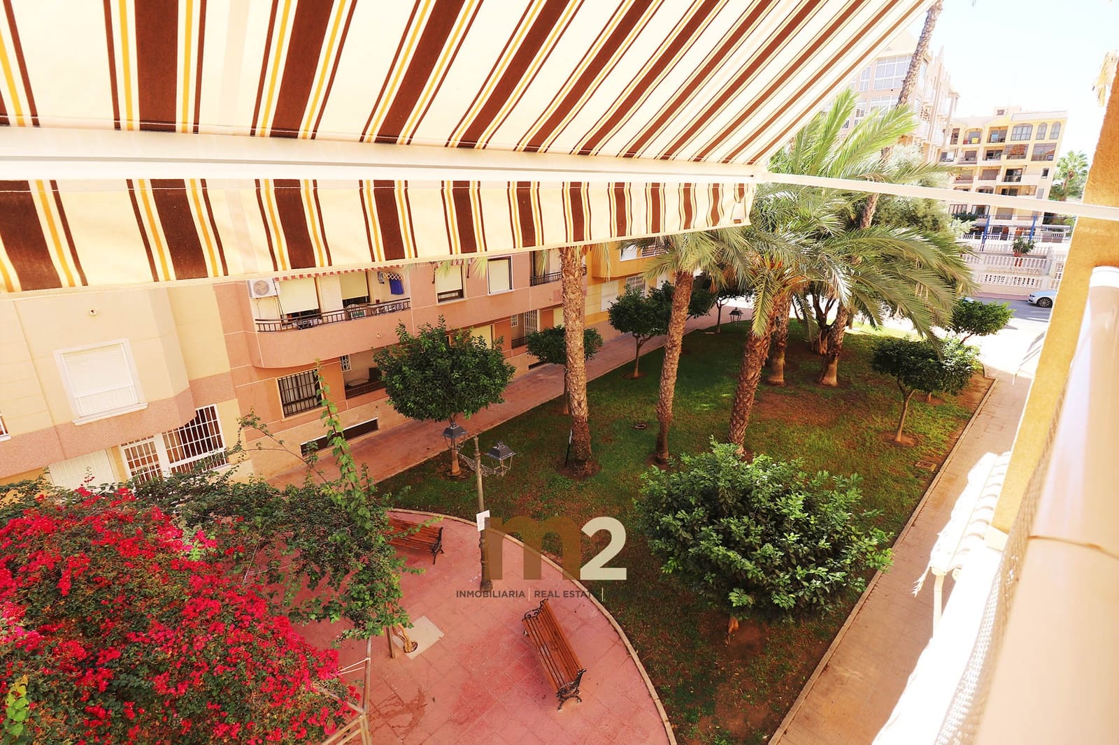 2 slaapkamer Appartement te huur in Guardamar del Segura met garage - € 750 (Ref: 10079958)