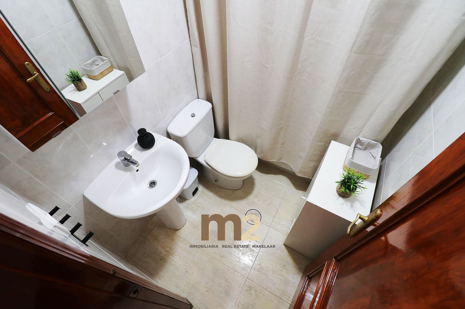 1 Zimmer Apartment zu vermieten in Guardamar del Segura mit Pool - 600 € (Ref: 10099123)