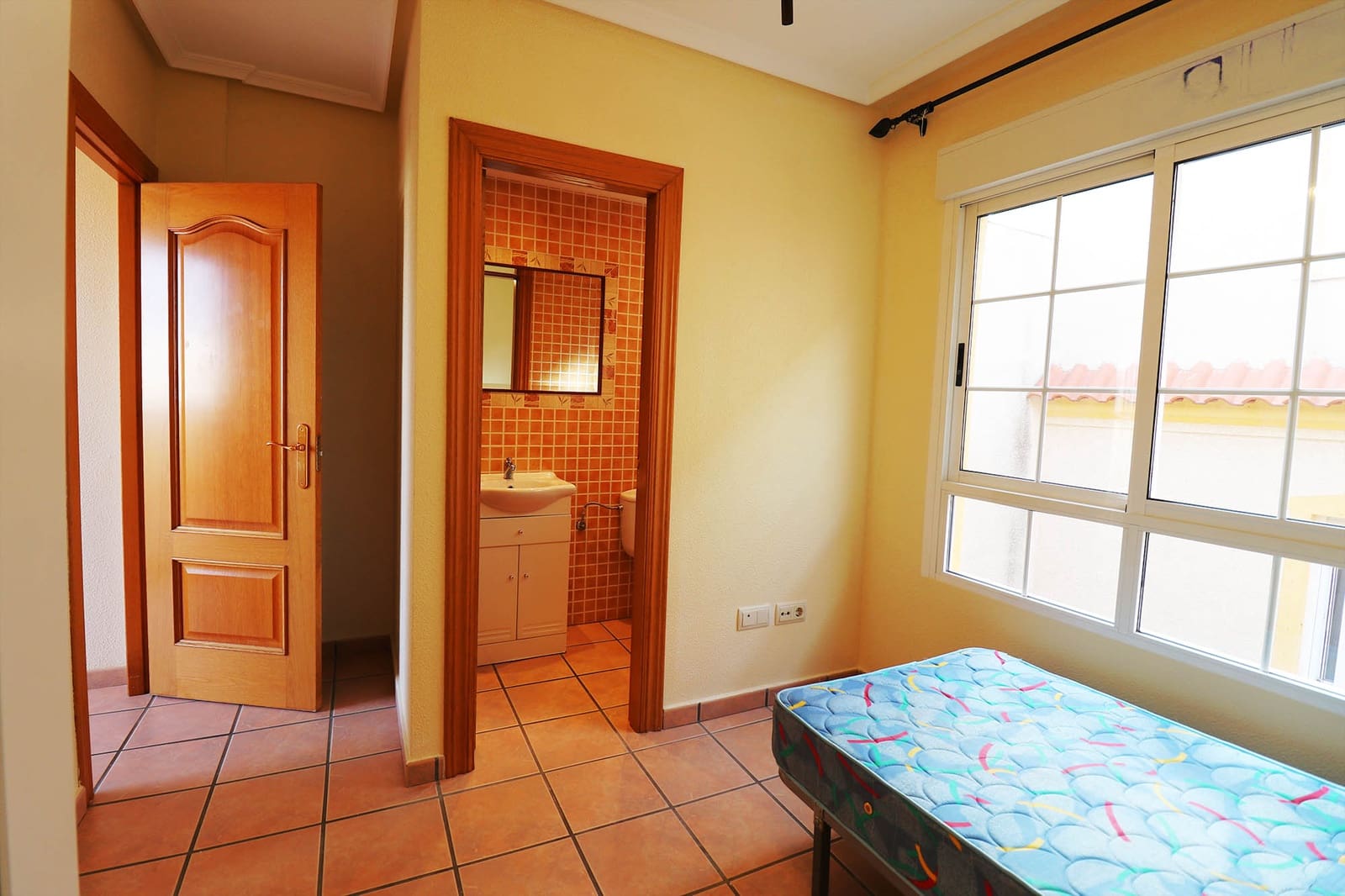 3 camera da letto Bungalow da affittare in Guardamar del Segura con piscina garage - 950 € (Rif: 10160552)