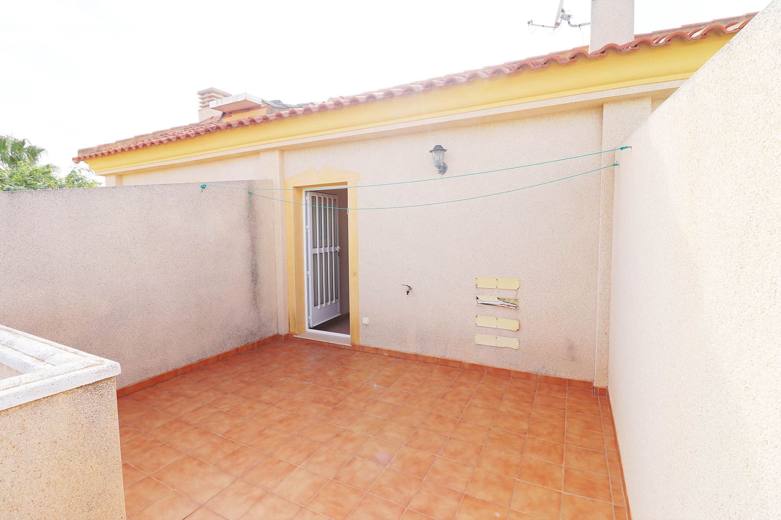 3 camera da letto Bungalow da affittare in Guardamar del Segura con piscina garage - 950 € (Rif: 10160552)