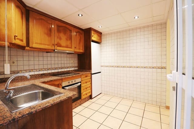 3 bedroom Bungalow for rent in El Edén, Guardamar del Segura with pool garage - € 950 (Ref: 10160552)