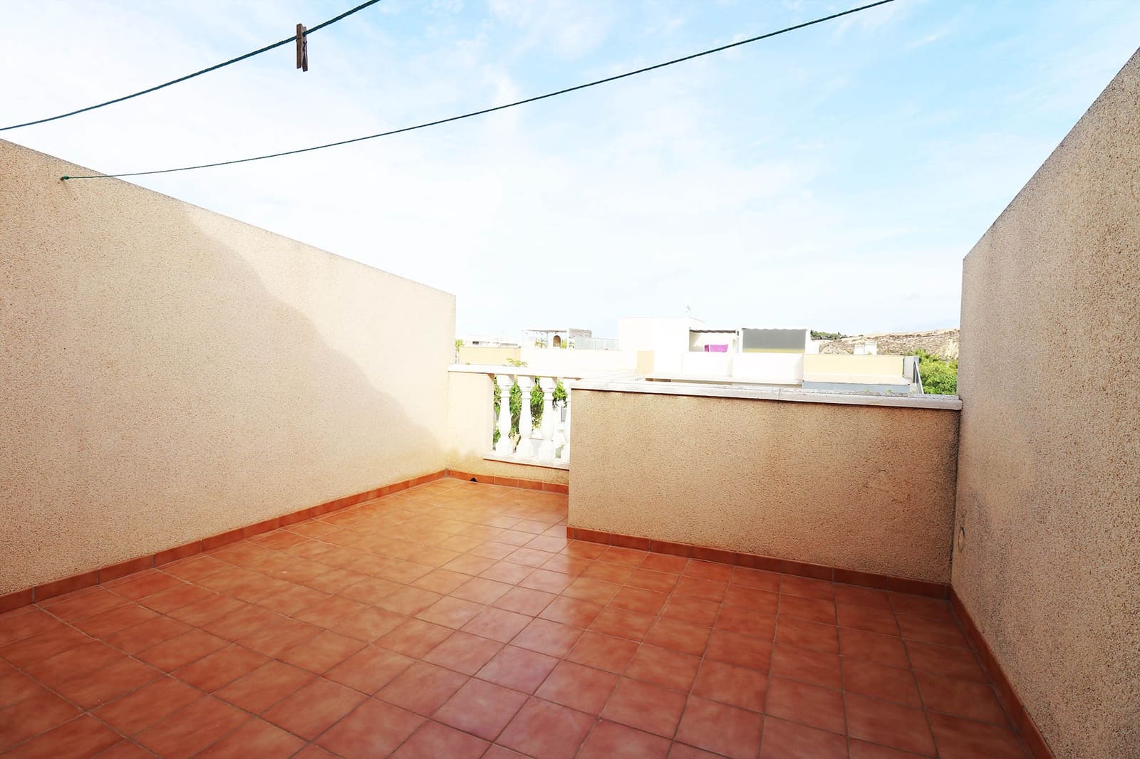 3 camera da letto Bungalow da affittare in Guardamar del Segura con piscina garage - 950 € (Rif: 10160552)