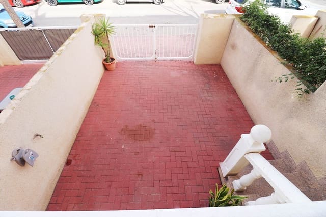 3 bedroom Bungalow for rent in El Edén, Guardamar del Segura with pool garage - € 950 (Ref: 10160552)