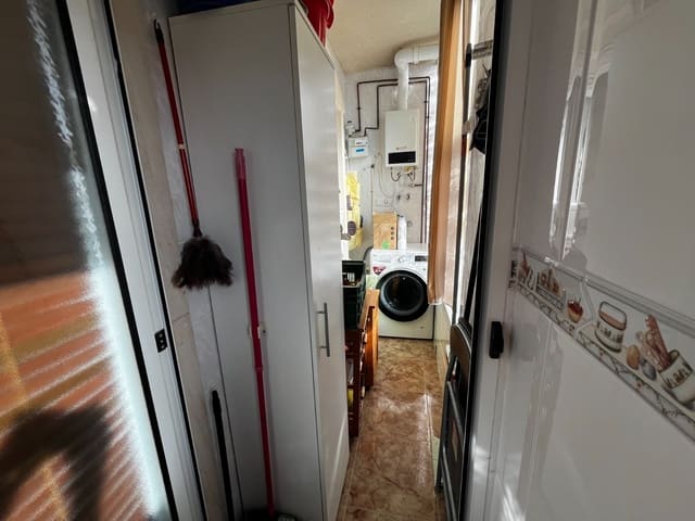 3 bedroom Apartment for rent in Almoradí - € 700 (Ref: 10161871)
