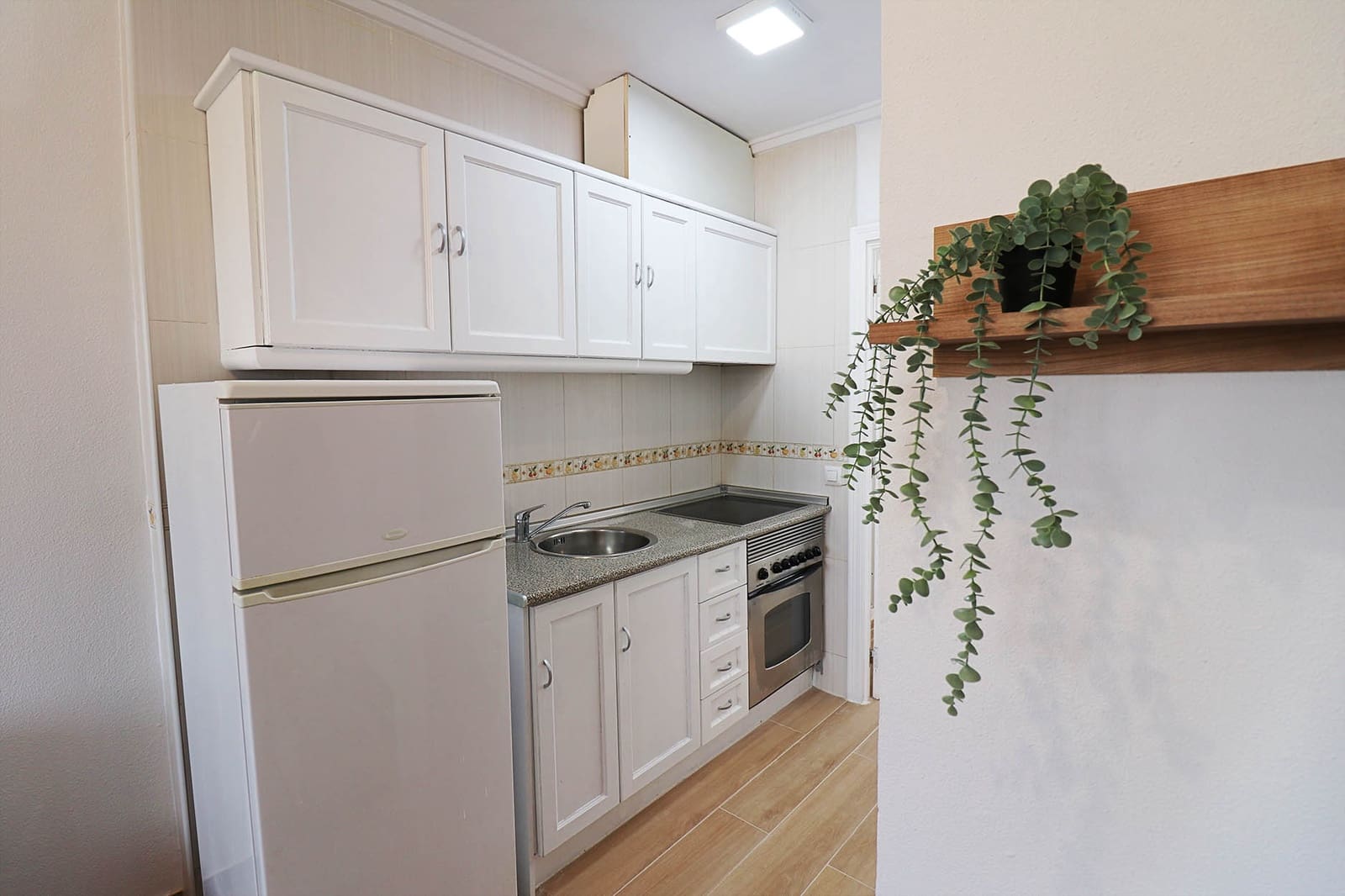 1 soveværelse Lejlighed til salg i Torrevieja med swimmingpool - € 116.000 (Ref: 10183939)