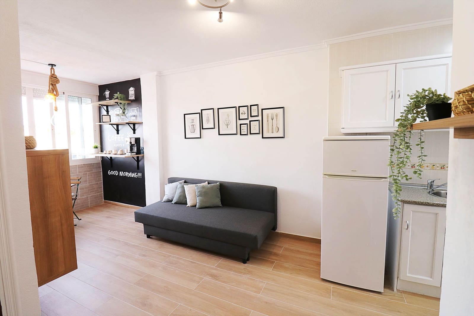 1 soveværelse Lejlighed til salg i Torrevieja med swimmingpool - € 116.000 (Ref: 10183939)