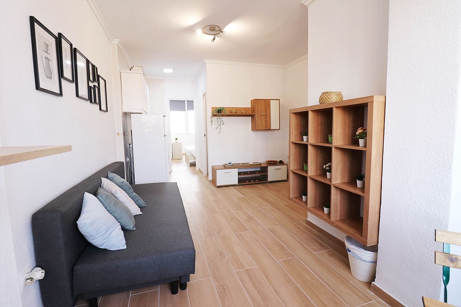 1 soveværelse Lejlighed til salg i Torrevieja med swimmingpool - € 116.000 (Ref: 10183939)