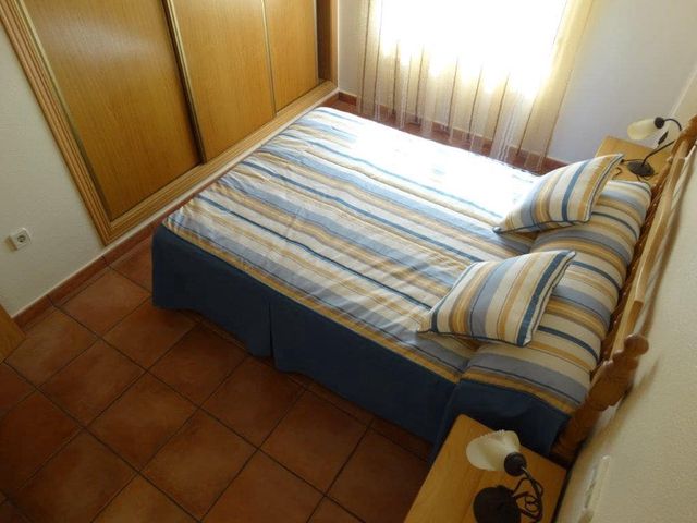 2 soverom Leilighet til leie i Puerto Deportivo, Guardamar del Segura med svømmebasseng garasje - € 800 (Ref: 3941847)