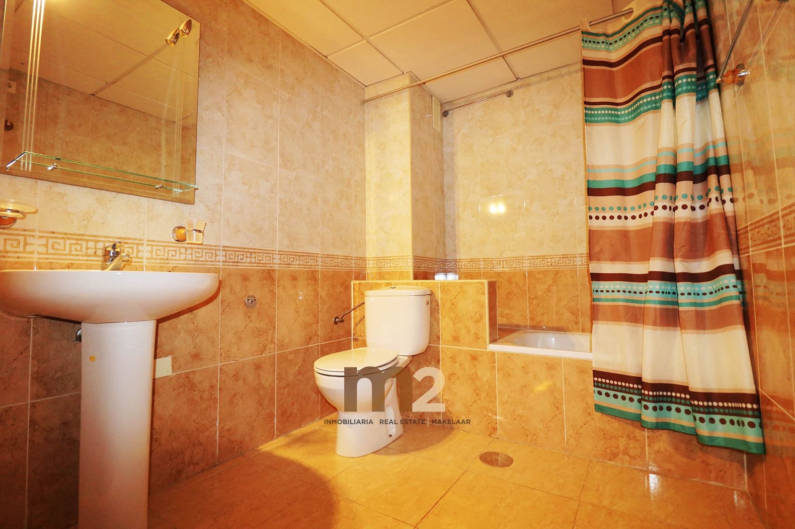 2 soveværelse Lejlighed til leje i Guardamar del Segura med swimmingpool garage - € 750 (Ref: 8089275)