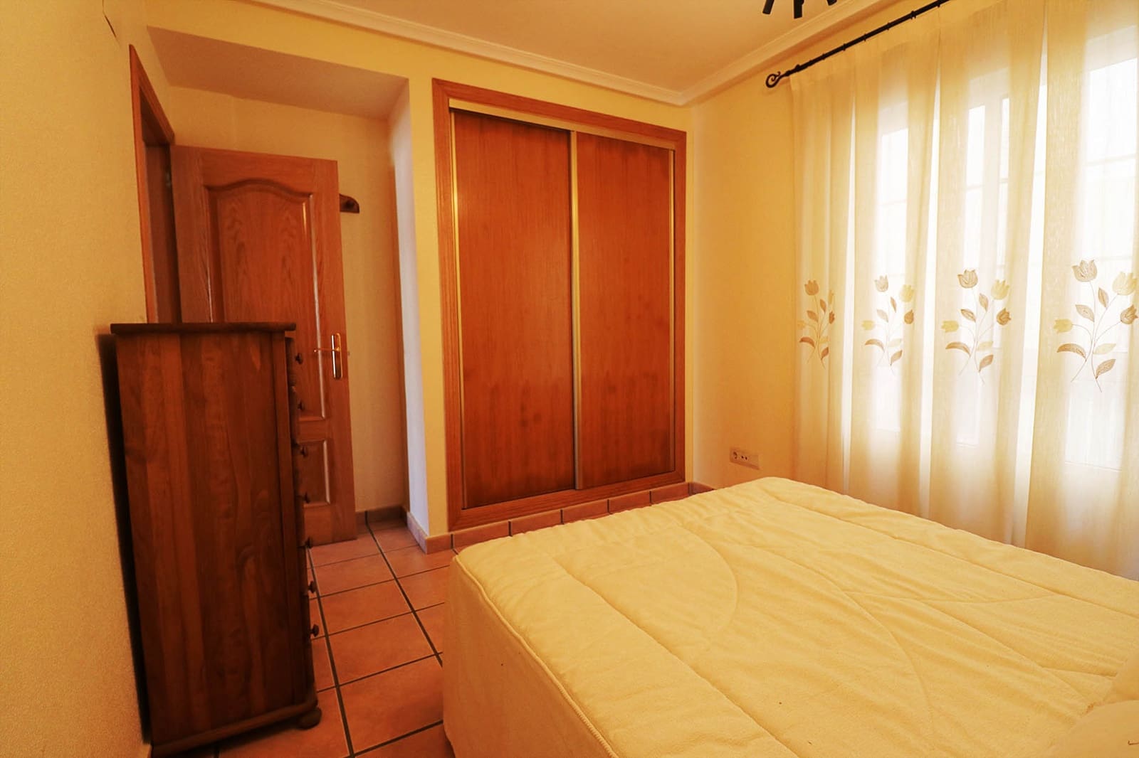 3 soverom Bungalow til leie i Guardamar del Segura med svømmebasseng garasje - € 950 (Ref: 8492938)